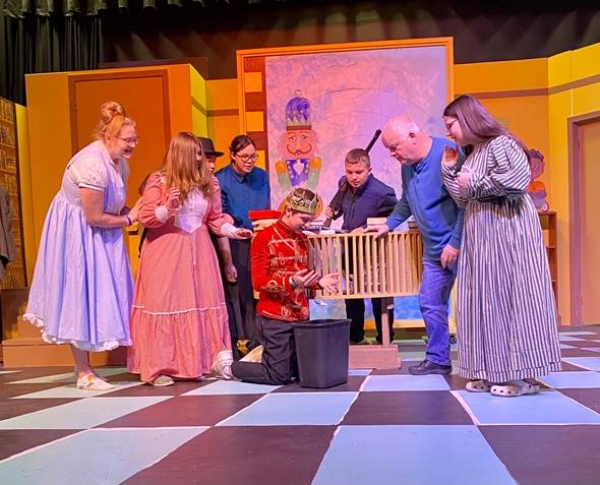 &quot;An Enchanted Bookshop Christmas&quot; opens this weekend at Ansonia Theatre in Wadesboro.