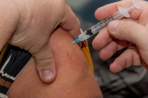 Health officials urge North Carolinians to get vaccinated for flu as COVID-19 cases remain high