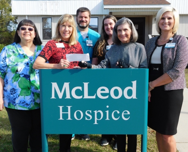 Beverly Thompson, Secretary, WoodmenLife (Wallace, SC Chapter 966); Joan Pavy, Administrator of McLeod Hospice &amp; Palliative Care; Butch Boan, McLeod Hospice Nurse; Hannah Bragg, Departmental Secretary for McLeod Hospice; Gloria Lewis, President, WoodmenLife (Wallace, SC Chapter 966) and Louise Talbert, Clinical Nurse Manager, McLeod Home Health and Hospice.