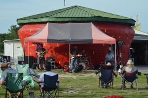 Local country cover band Dark Horse performs at the Berry Patch on Aug. 27.